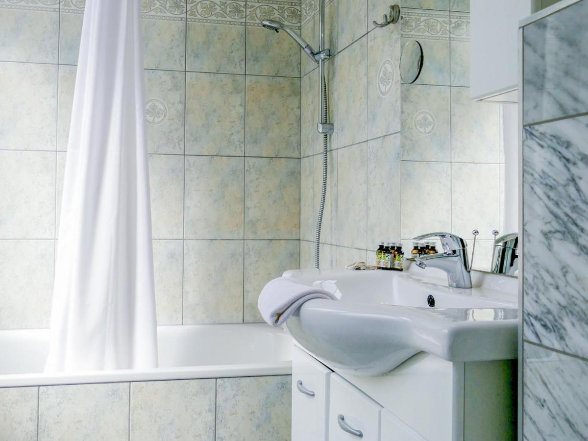 Hotel Berlioz Euroairport Basel - Mulhouse - Freiburg Saint-Louis  Eksteriør bilde